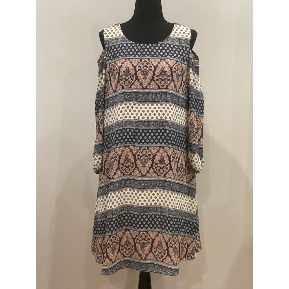 Luxology 8 Cut Out Shoulders Keyhole Back‎ Knee Length Patterned Dress w Liner